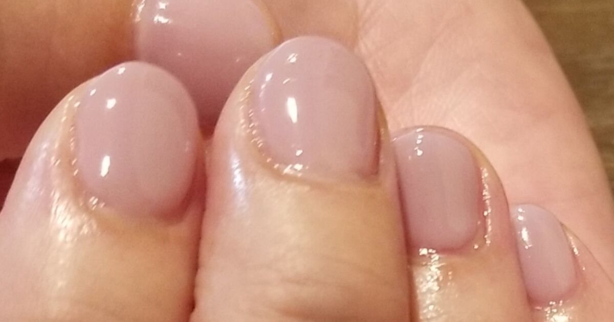 阪神西宮 西宮北口 さくら夙川 芦屋 伊丹 尼崎周辺のプライベートネイルサロンcure Nailおすすめワンカラーネイル 西宮でサロンを営み幅広い ネイルデザインや施術内容をご紹介いたします